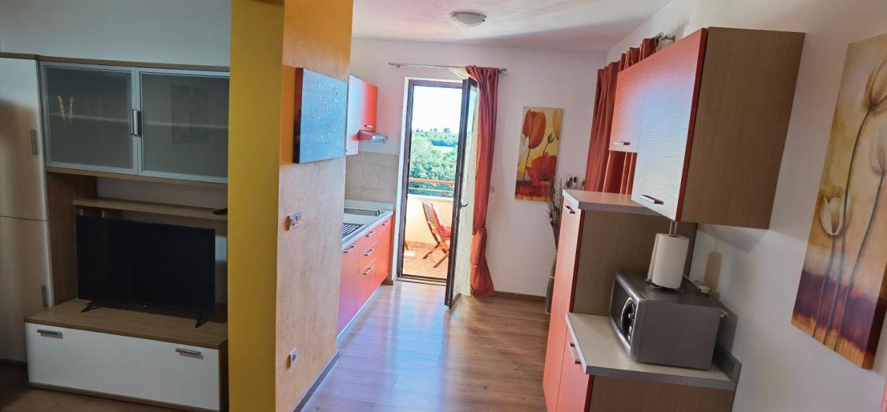 Apartments Fantazija Rovinj Bagian luar foto