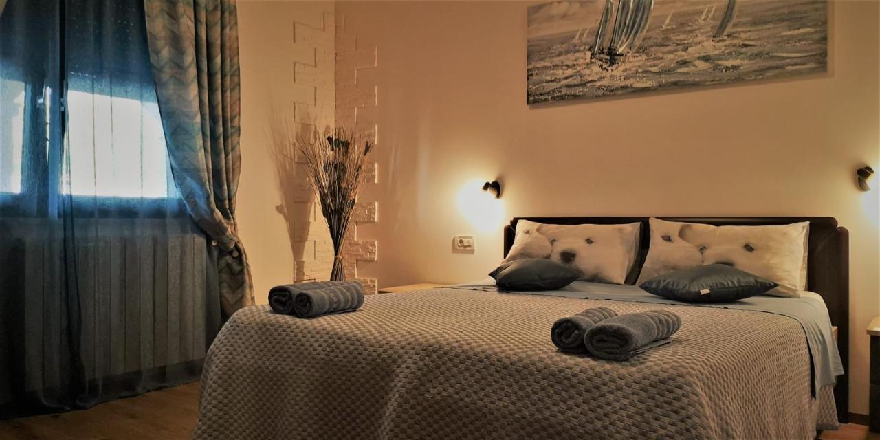 Apartments Fantazija Rovinj Bagian luar foto
