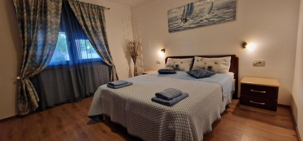 Apartments Fantazija Rovinj Bagian luar foto