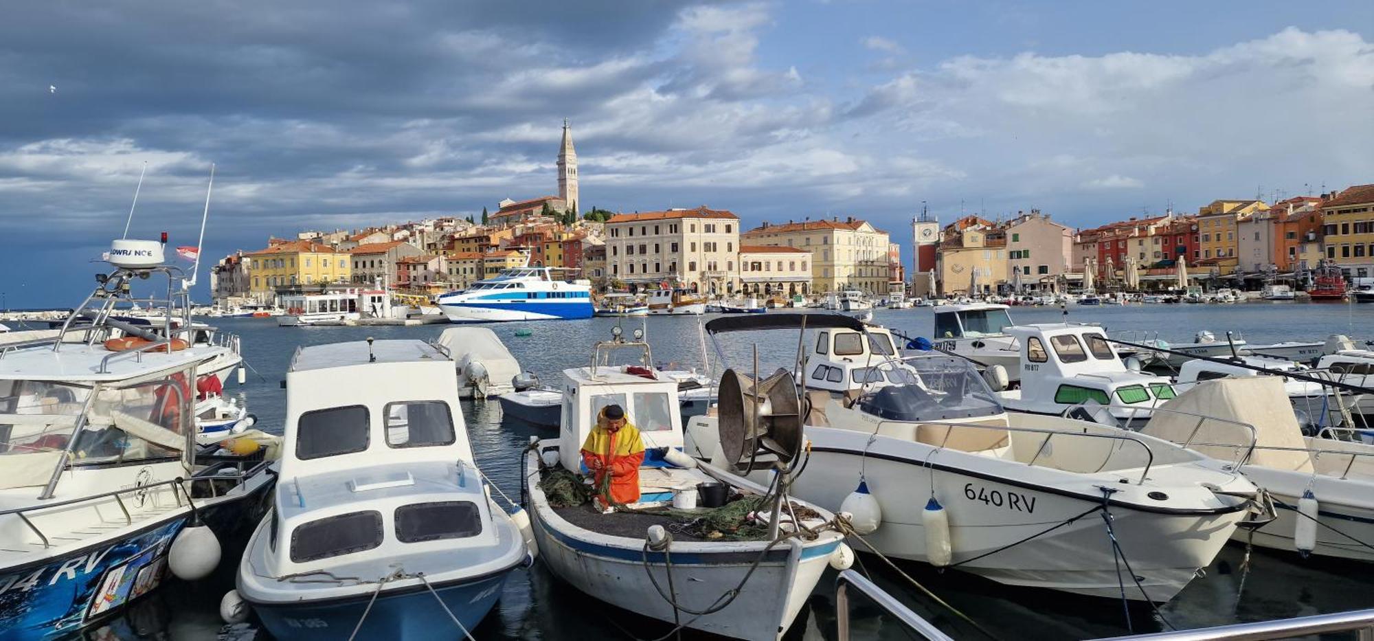 Apartments Fantazija Rovinj Bagian luar foto