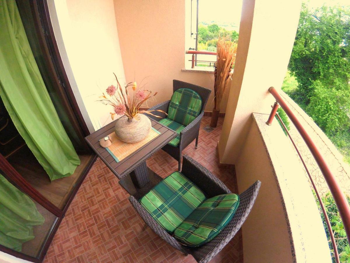 Apartments Fantazija Rovinj Bagian luar foto